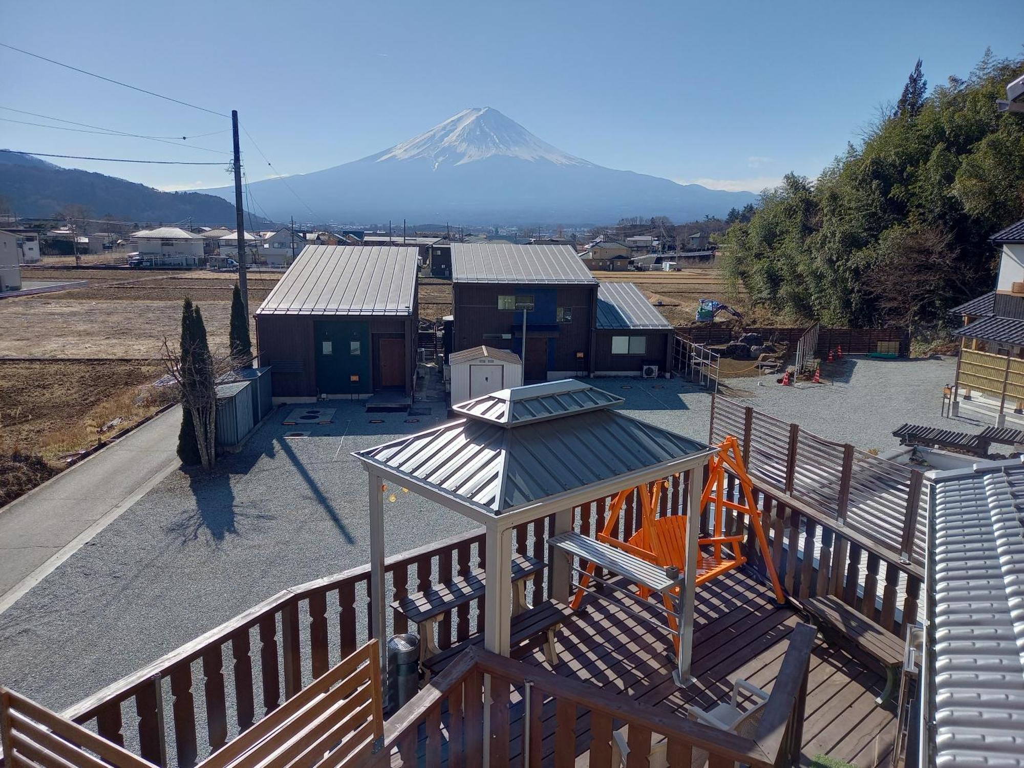 Orange Cabin Inn Far From Station Fujikawaguchiko Buitenkant foto