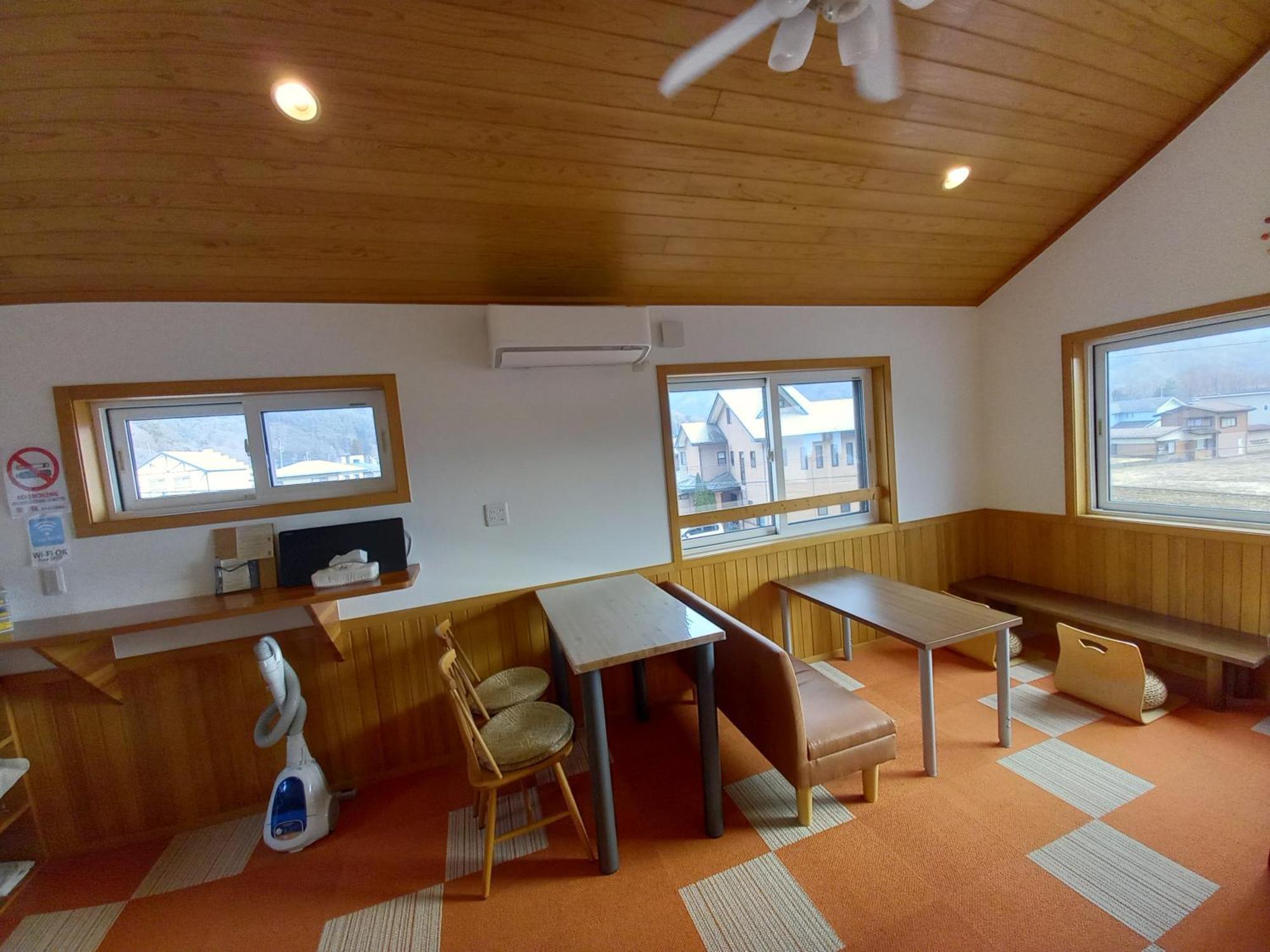Orange Cabin Inn Far From Station Fujikawaguchiko Buitenkant foto
